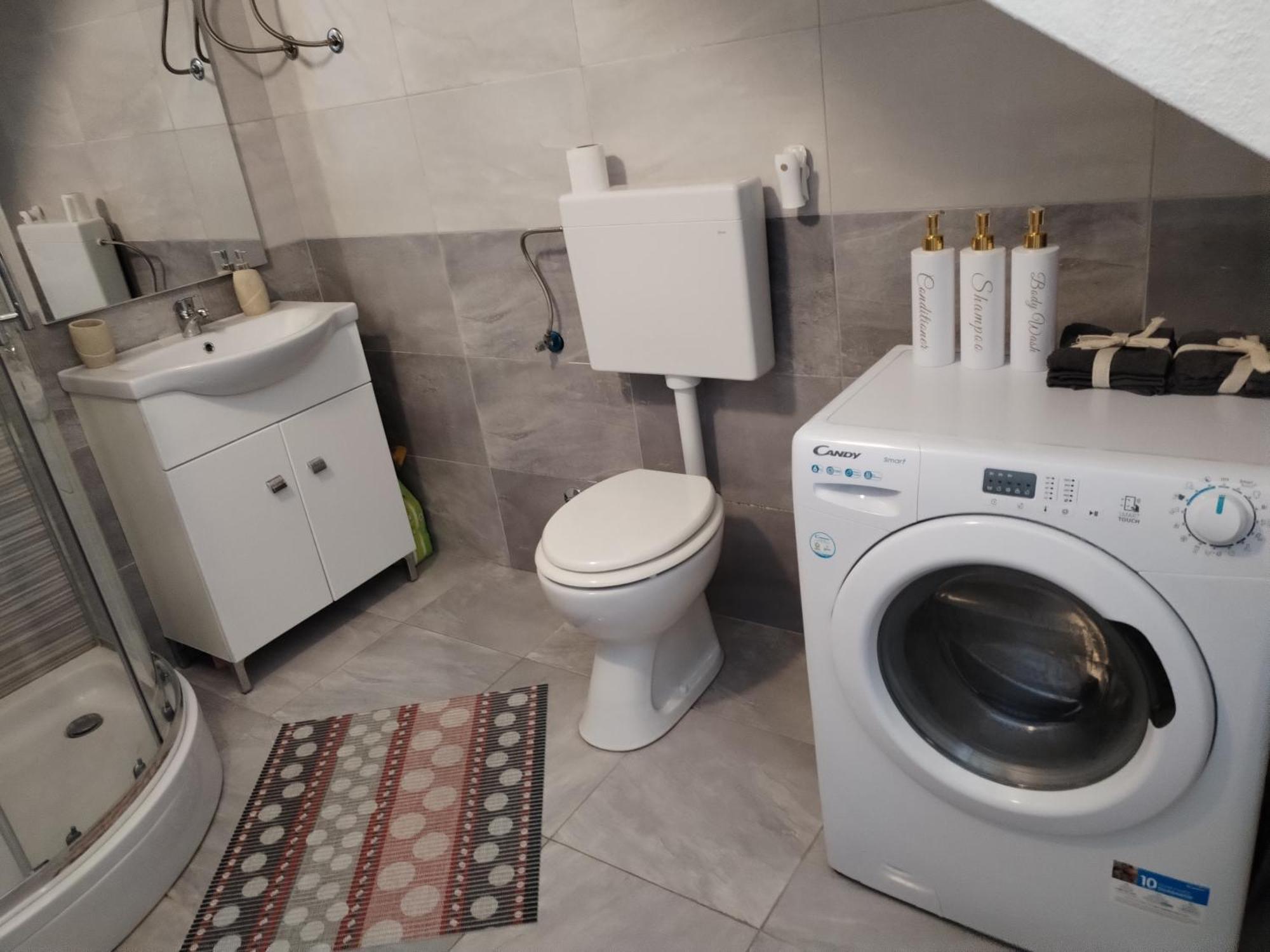Appartement Ema à Šibenik Extérieur photo